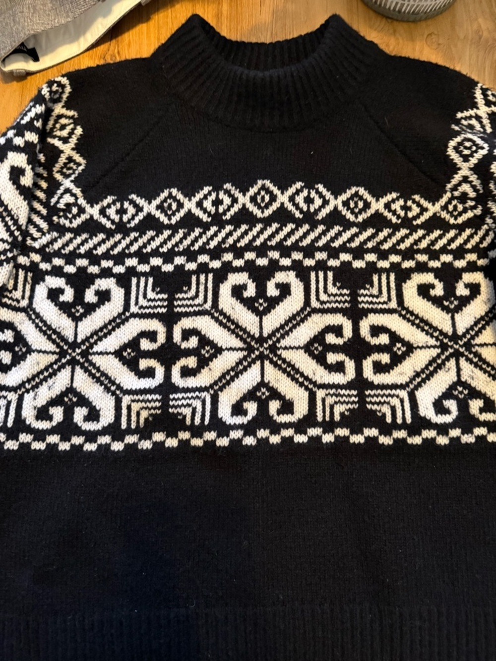 krimson Black & White Fair Isle Sweater - Women